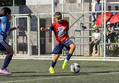 Goleadas y magia con el bal&oacute;n en la J2