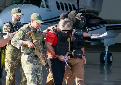 Berm&uacute;dez tramita amparo por temor a ser extraditado