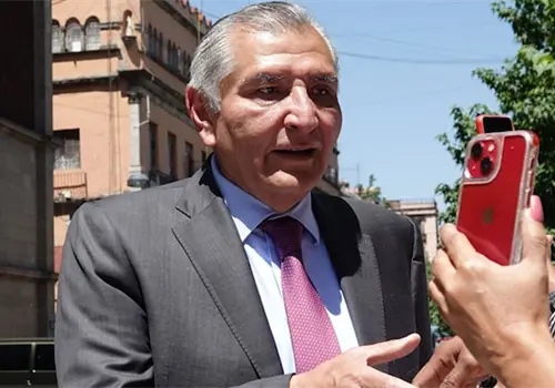 Ad&aacute;n Augusto L&oacute;pez evita dar entrevistas