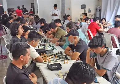 Euclides Herrera domina el tablero