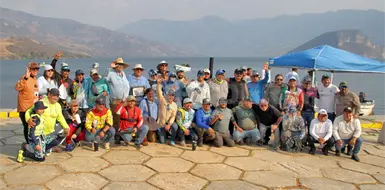 Celebran torneo La Polla entre Amigos