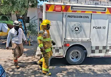 Altar provoca incendio en una vivienda