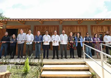 Suma esfuerzos para fortalecer la educación Suma esfuerzos para fortalecer la educación