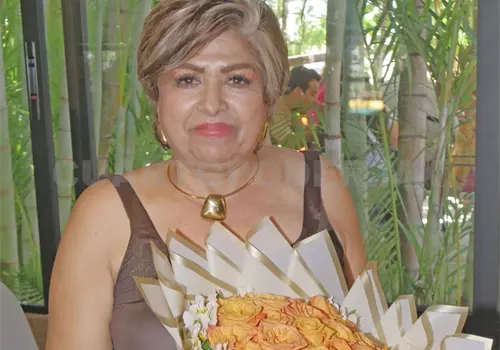 Felicidades, Cristina