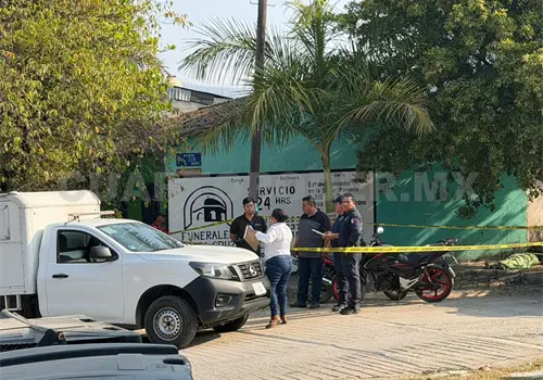 Joven encuentra a su madre sin vida