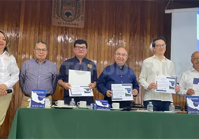 Presentan "México-Guatemala: La Frontera Porosa" Presentan "México-Guatemala: La Frontera Porosa"