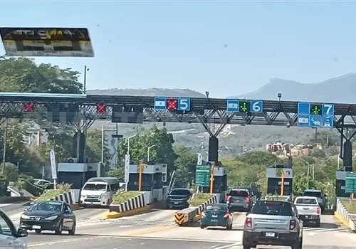 Maestros de los Altos se suman al paro nacional