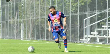 Coratux sorprende a San Francisco Coratux sorprende a San Francisco