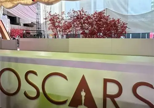 El &Oacute;scar se ti&ntilde;e de ocre y morado