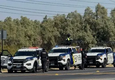 Ataca comando a polic&iacute;as en Juventino Rosas
