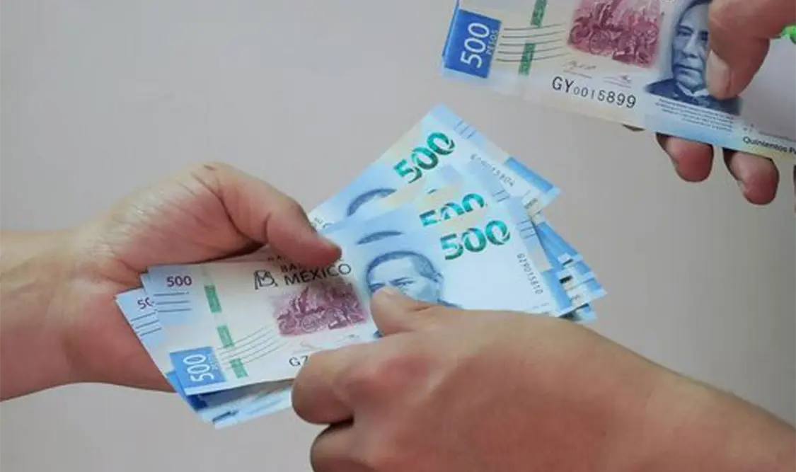 A causa del aumento de fraudes con tarjetas, muchos comercios se van a la segura y sólo aceptan efectivo, dice especialista. Cortesía