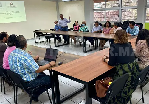 Obtienen artesanas certificación laboral Obtienen artesanas certificación laboral