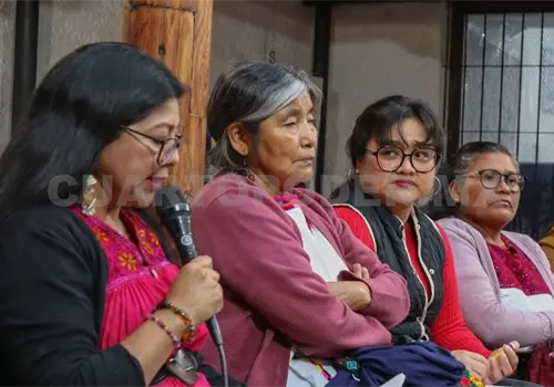 Realizan encuentro y conversación intercultural Realizan encuentro y conversación intercultural