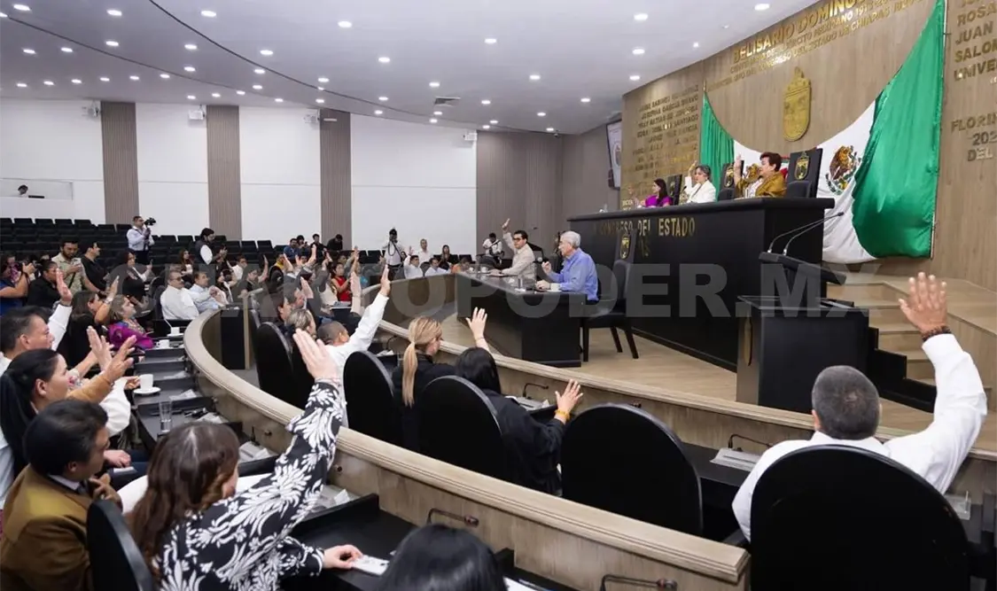 La Legislatura de Chiapas podría iniciar con los descensos en sus salarios. CP