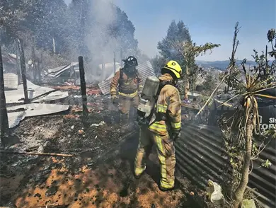 Cortocircuito causa incendio en vivienda