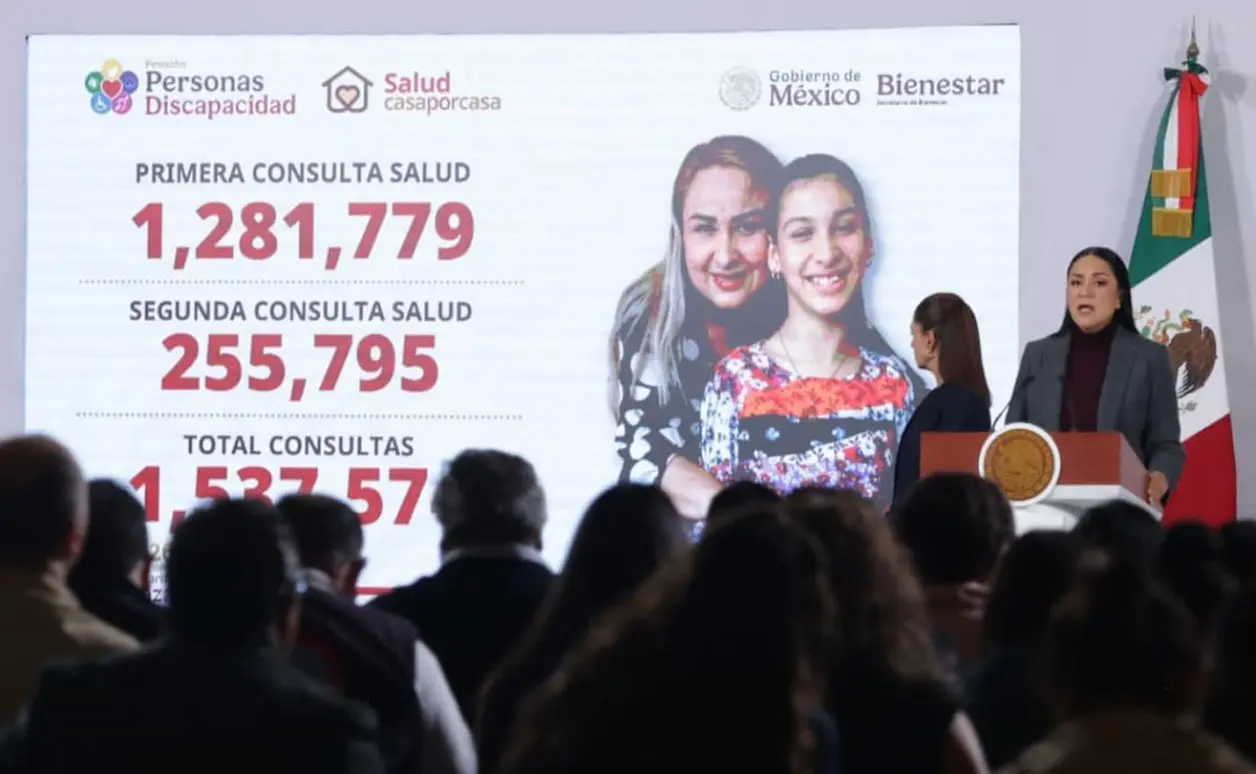 Avanza entrega de programas y becas