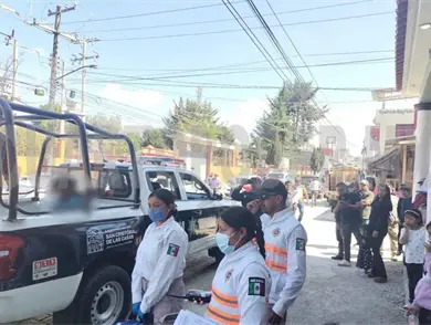 Pelea callejera deja dos heridos