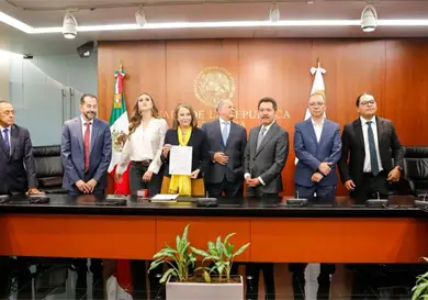 Iniciativa en materia electoral llega al Senado Iniciativa en materia electoral llega al Senado