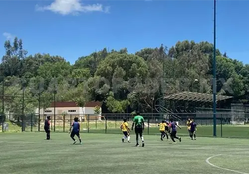 Suspenden a equipos de f&uacute;tbol tras trifulca