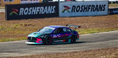 Calientan motores para la tercer carrera