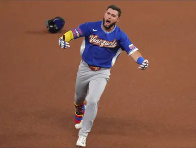 Venezuela derrota a EE. UU. en beisbol
