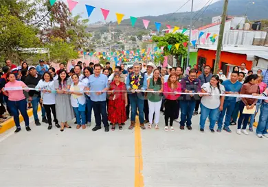 Apertura m&aacute;s de 260 metros de pavimentaci&oacute;n