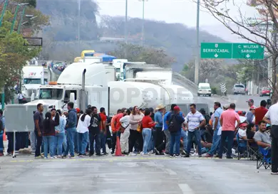 Rechaza la CNTE reuni&oacute;n con gabinete federal