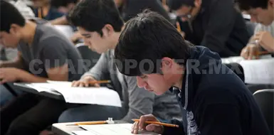 Varios procesos para titularte por experiencia