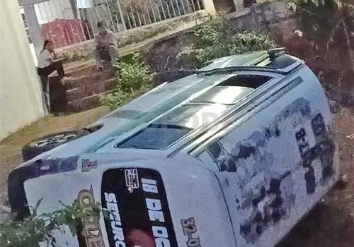 &Uacute;nicamente da&ntilde;os en volcadura de colectivo