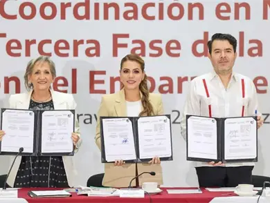 Presentan estrategia contra embarazo adolescente