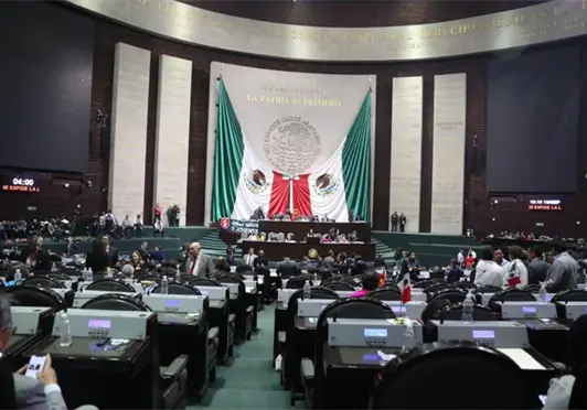 Pensiones doradas y Plan B, prioridades actualmente