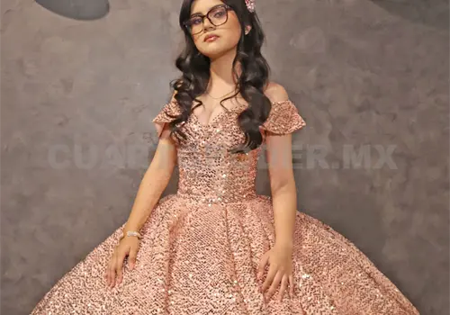 Camila Aitana disfruta su fiesta de ensue&ntilde;o