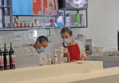 Seis personas intoxicadas por alimentos de SCLC