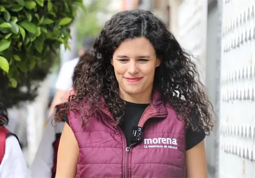 Luisa Alcalde ironiza giro del PAN hacia encuesta Luisa Alcalde ironiza giro del PAN hacia encuesta