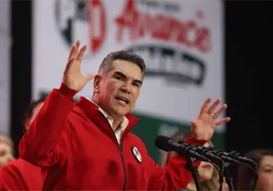 Desafuero de "Alito" Moreno sigue en pausa