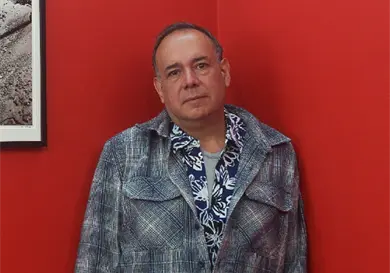 Juan Coronel Rivera dona su acervo