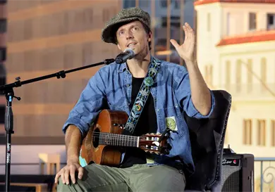 Jason Mraz enamora al Metropólitan Jason Mraz enamora al Metropólitan