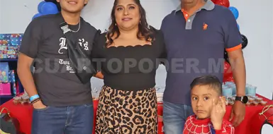 Sebastián cumple 6 años Sebastián cumple 6 años