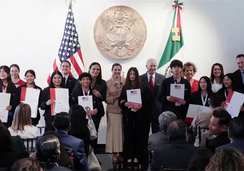 Hagamos grandes a las Am&eacute;ricas: Ronald Johnson