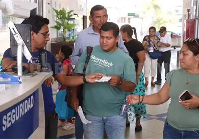 Hasta mil 600 viajeros diarios por vacaciones Hasta mil 600 viajeros diarios por vacaciones