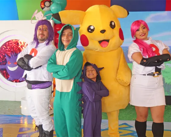 Memo y Max celebran con Pokémon