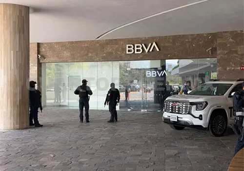 Los asaltan y les despojan de medio mill&oacute;n de pesos