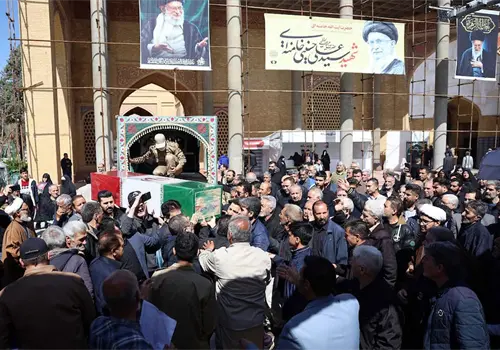 Trump aplaza ultim&aacute;tum contra Ir&aacute;n hasta abril