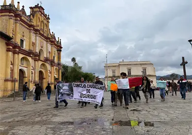 Marchan por el derecho al agua