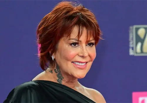 Alejandra Guzmán sufre caída Alejandra Guzmán sufre caída