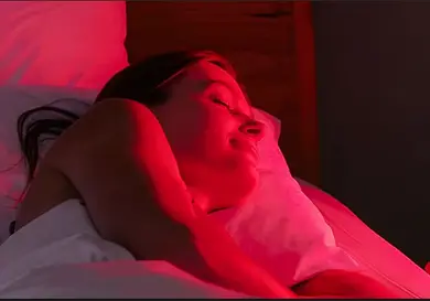 Como usar la luz roja para dormir