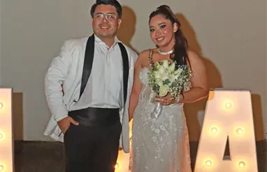 Unen sus vidas en matrimonio