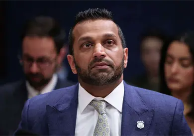 Grupo proiran&iacute; hackea correo del director del FBI