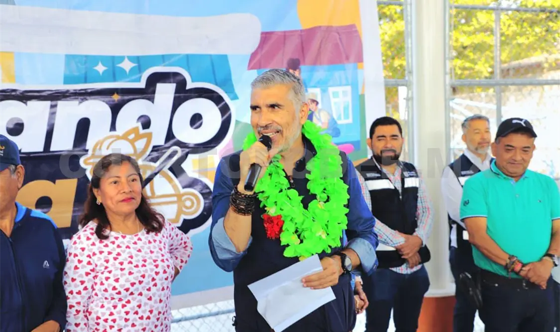 Ángel Torres dijo que en estas jornadas se brindan consultas y orientación médica, vacunas, entre otras acciones. CP