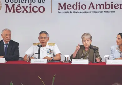 Reportan playas limpias en litoral tras derrame